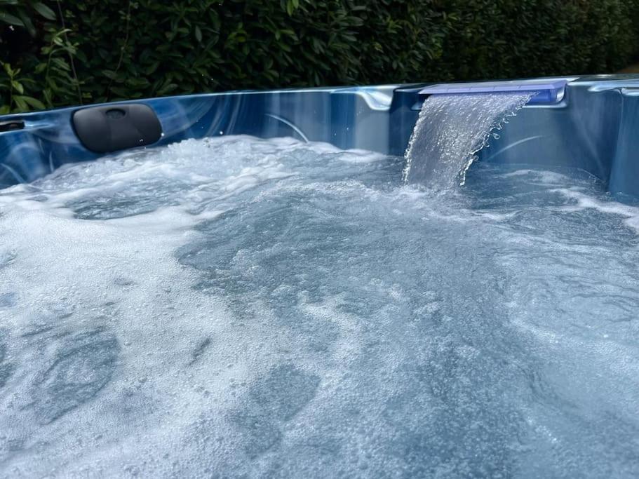 Hébergement de vacances L Escale Girondine Avec Son Spa, Son Sauna Et Sa Piscine Privative *